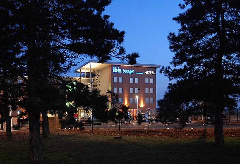 בית מלון כפרי Ibis Budget Aéroport Lyon Saint Exupéry