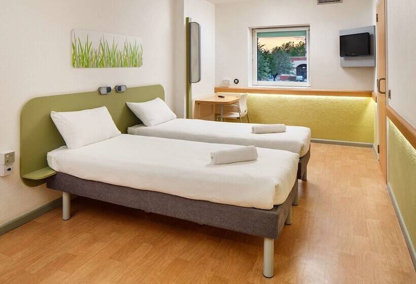 ホテル Ibis Budget Portsmouth