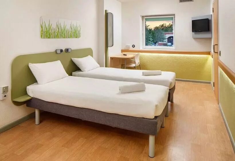 هتل Ibis Budget Portsmouth