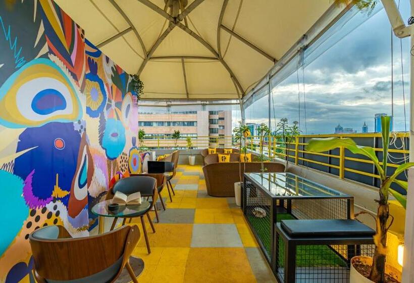 فندق The Hosteller Bangalore, Brigade Road