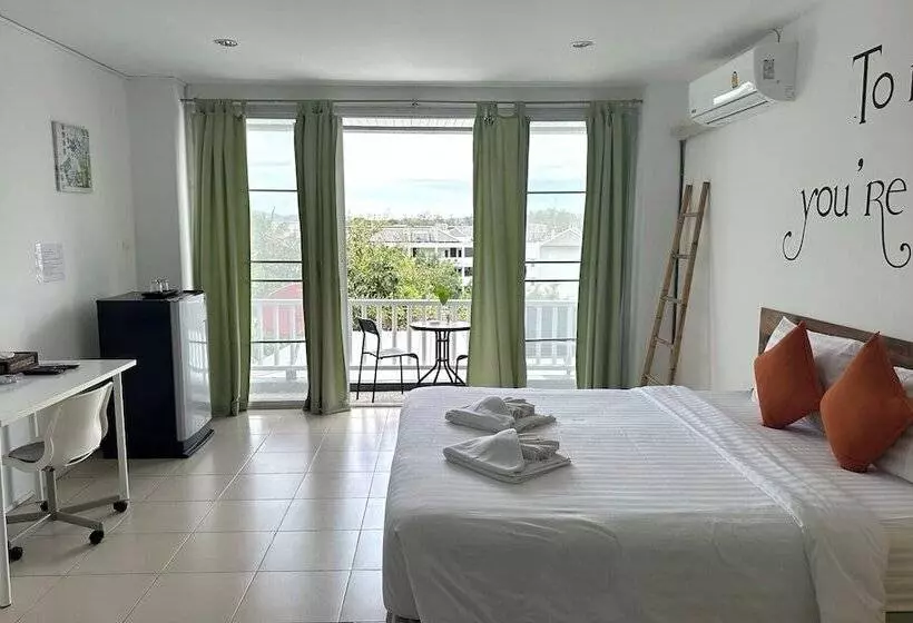 هتل Little Home Ao Nang