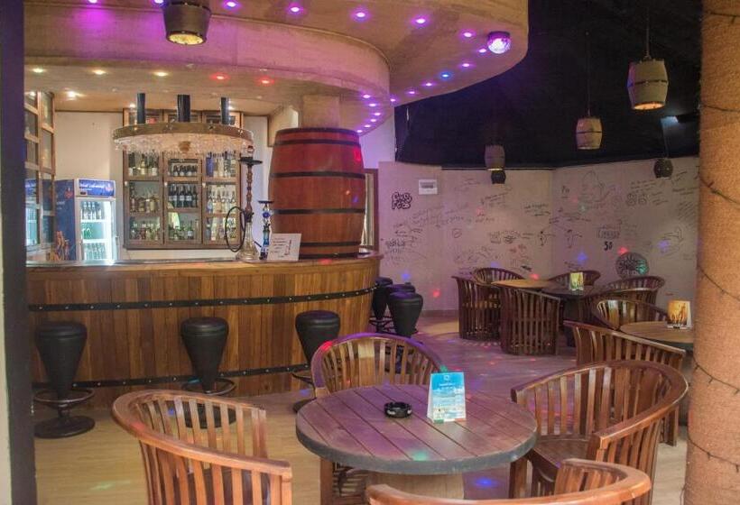 Hotel Nice Place Resort