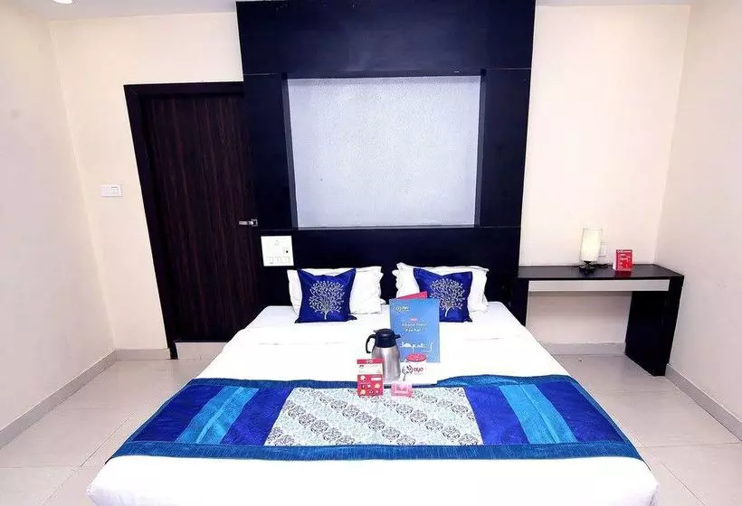 هتل Oyo Rooms Railway Station Raipur