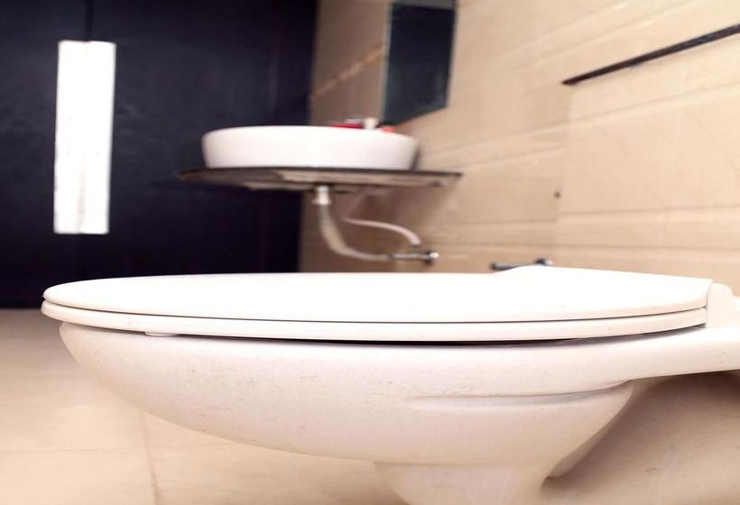 فندق Oyo Rooms Railway Station Raipur