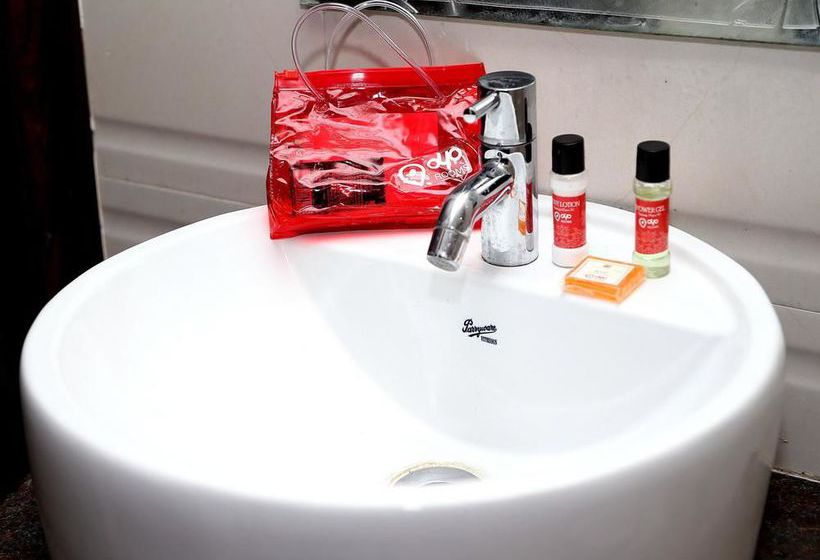 فندق Oyo Rooms Railway Station Raipur