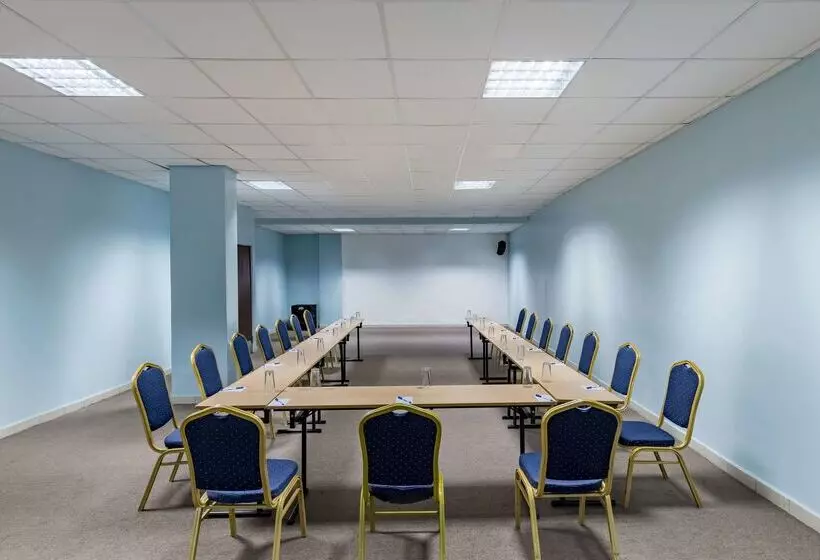 هتل Park Inn By Radisson Abeokuta