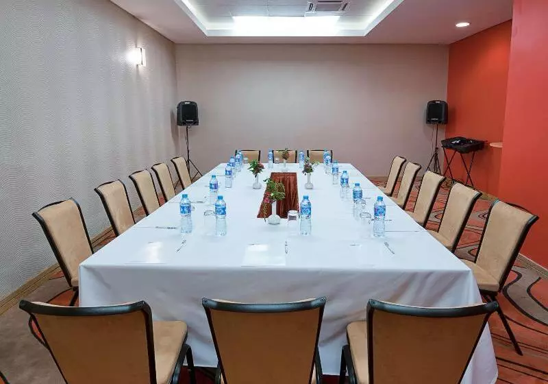 هتل Park Inn By Radisson Abeokuta