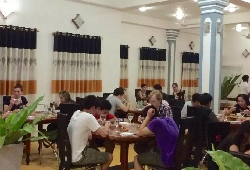 هتل Peacock Reach