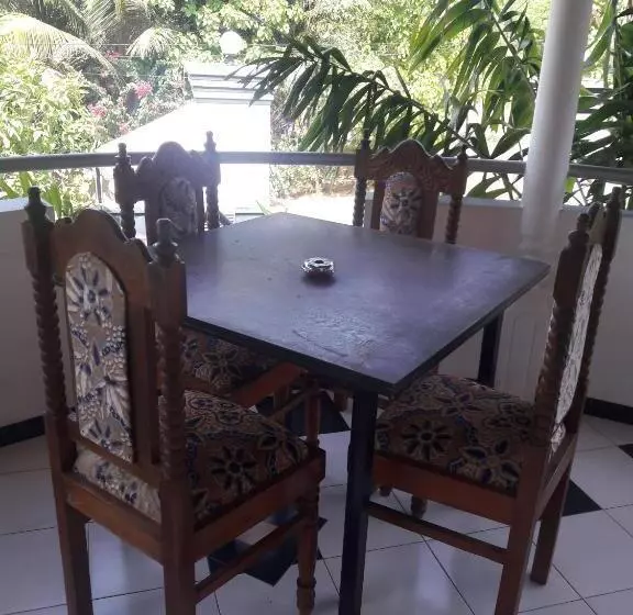 هتل Peacock Reach