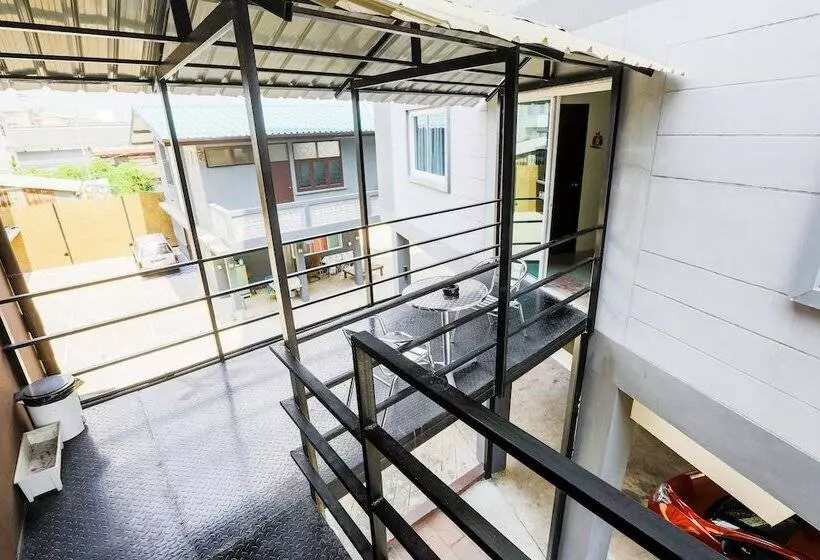 Hotel Portrait Pranburi