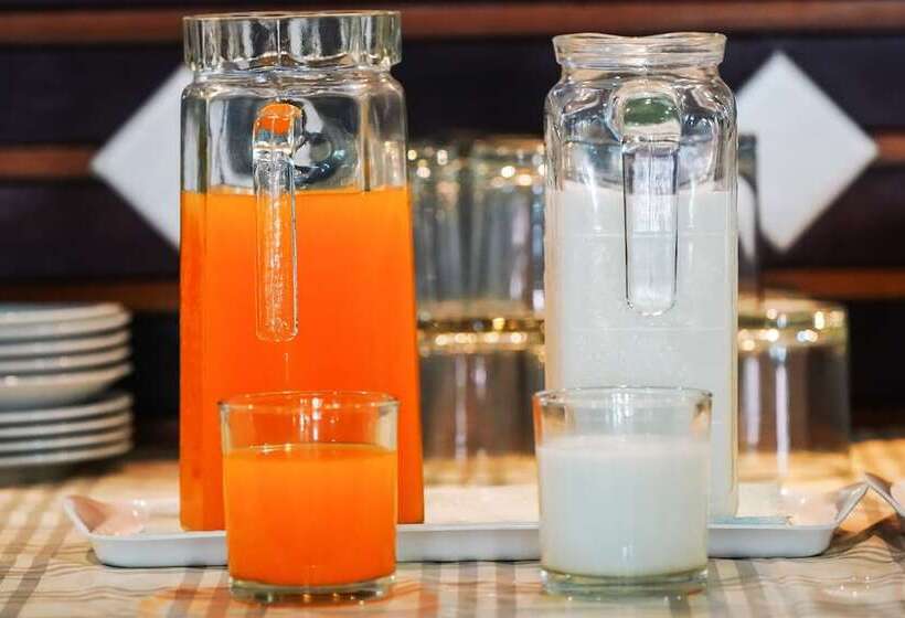 Отель Thai Inter