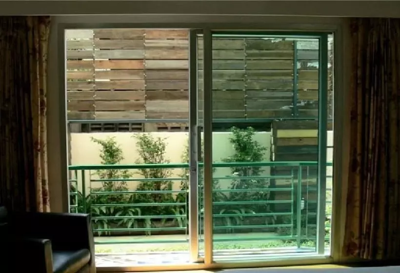 ホテル Thai Inter