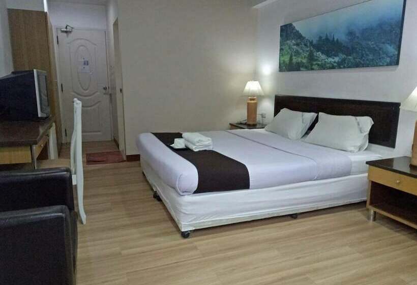 Отель Thai Inter