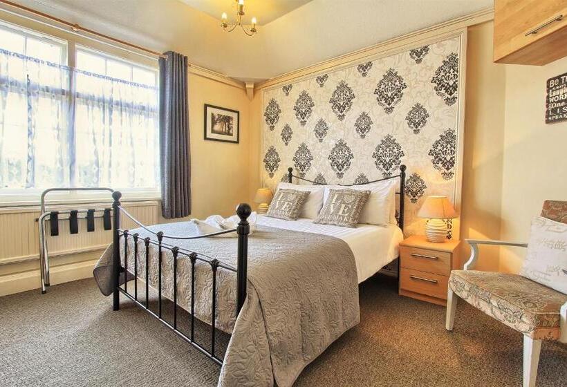 בית מלון כפרי The Stockton Arms