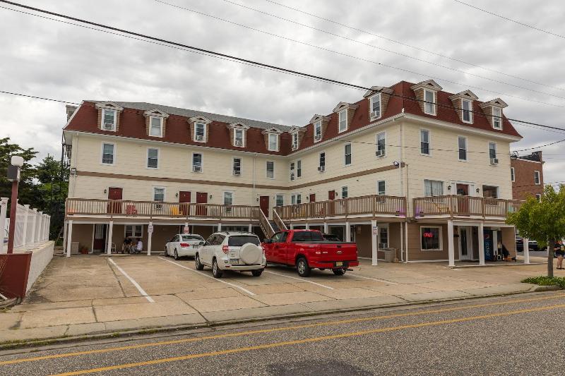 Отель Wildwood Inn, A Travelodge By Wyndham