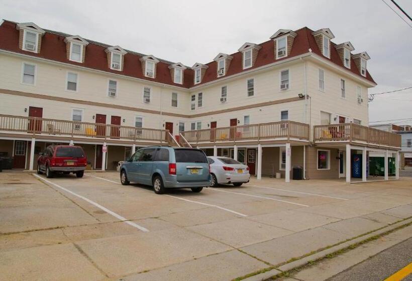 Отель Wildwood Inn, A Travelodge By Wyndham