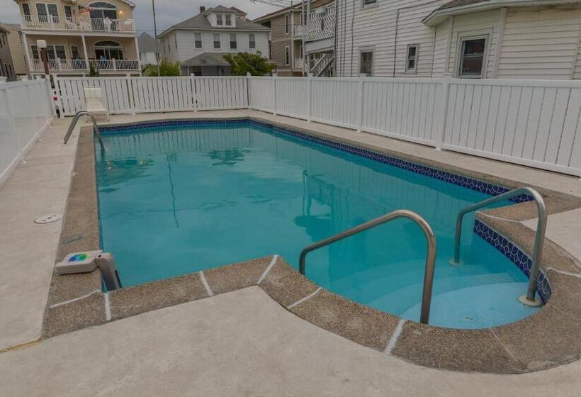 Отель Wildwood Inn, A Travelodge By Wyndham