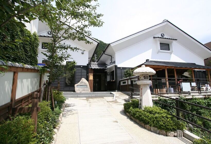 בית מלון כפרי Ooedo Onsen Monogatari Gero Bekkan