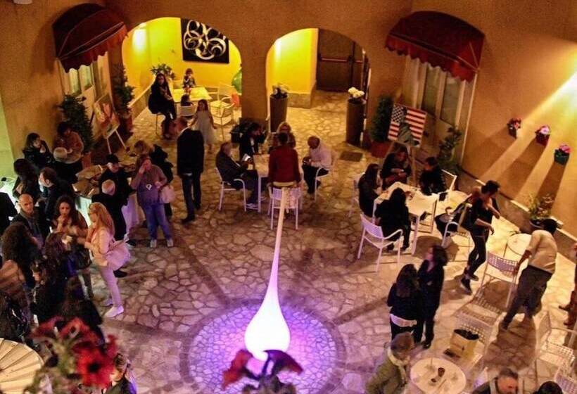 פנסיון San Leucio Resort