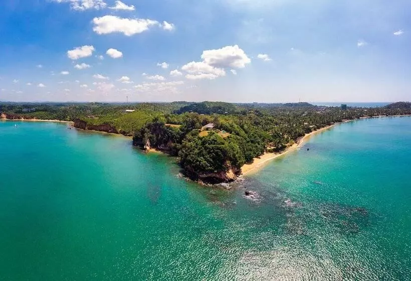 Redcliffs By The Serendipity Collection