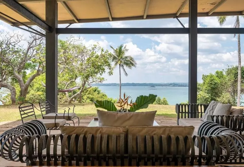 Redcliffs By The Serendipity Collection