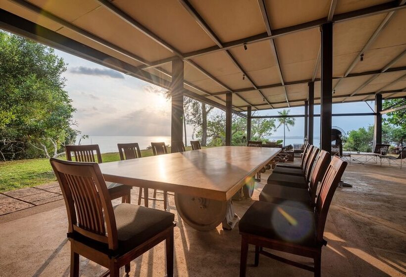 Redcliffs By The Serendipity Collection