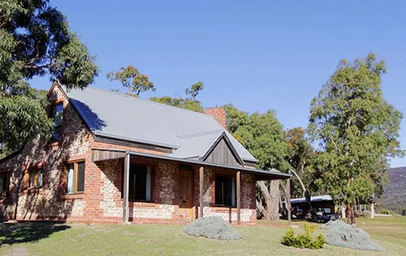 Grampians Pioneer Cottages