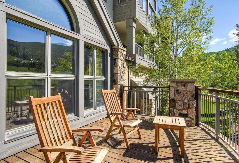 202 Highlands Slopeside