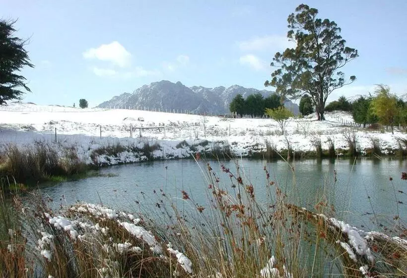 בית מלון כפרי Aaa Granary Accommodation