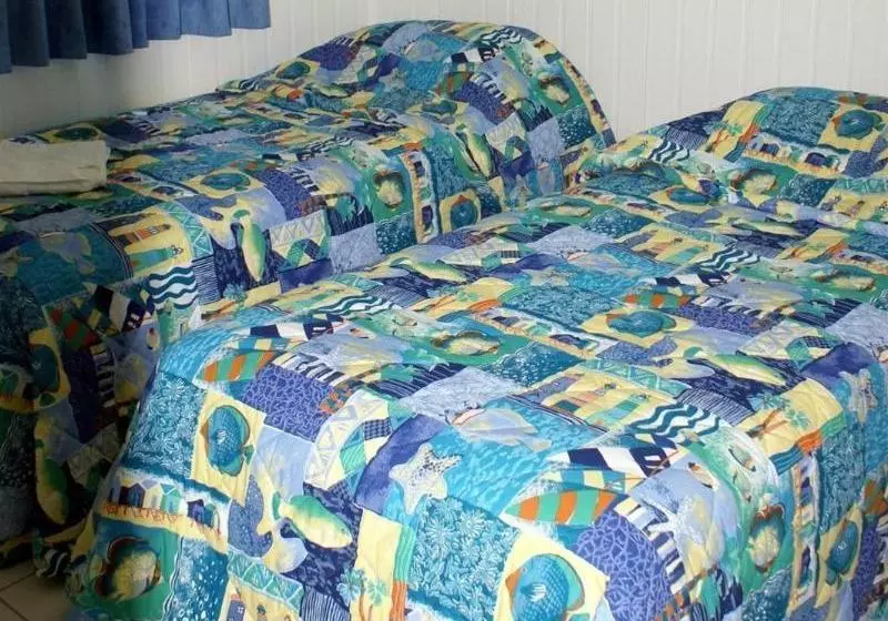 Hotel Broadwater Haven, Deepwater