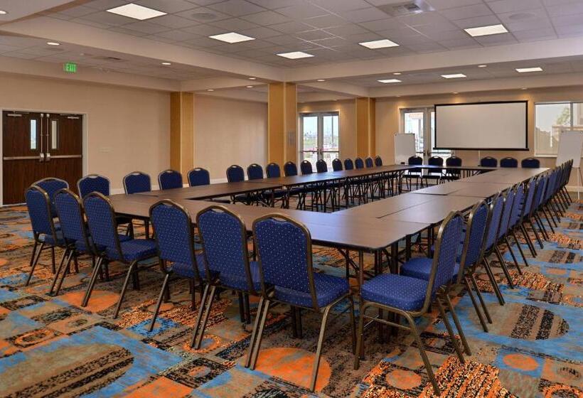 酒店 Fairfield Inn & Suites By Marriott Sacramento Airport Woodland