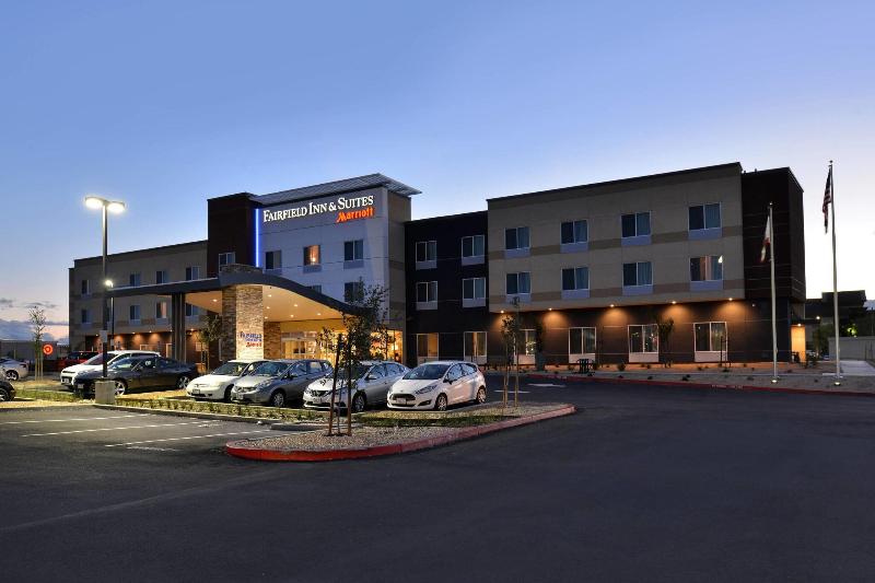 酒店 Fairfield Inn & Suites By Marriott Sacramento Airport Woodland