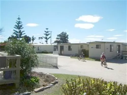 ホテル Hillcrest Tourist Park Cabin