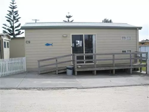 ホテル Hillcrest Tourist Park Cabin