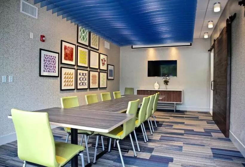 酒店 Holiday Inn Express & Suites Oswego, An Ihg