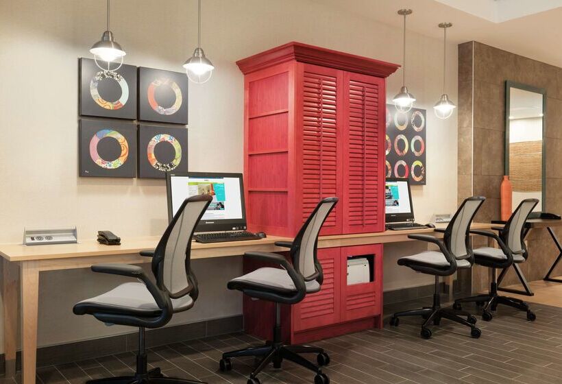 فندق Home2 Suites By Hilton Milwaukee Airport