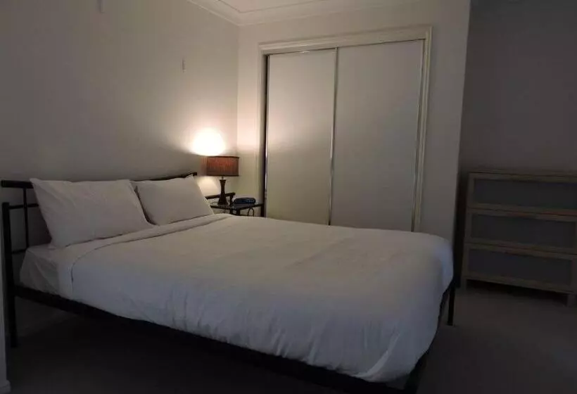 ホテル Koola Beach Apartments Bargara
