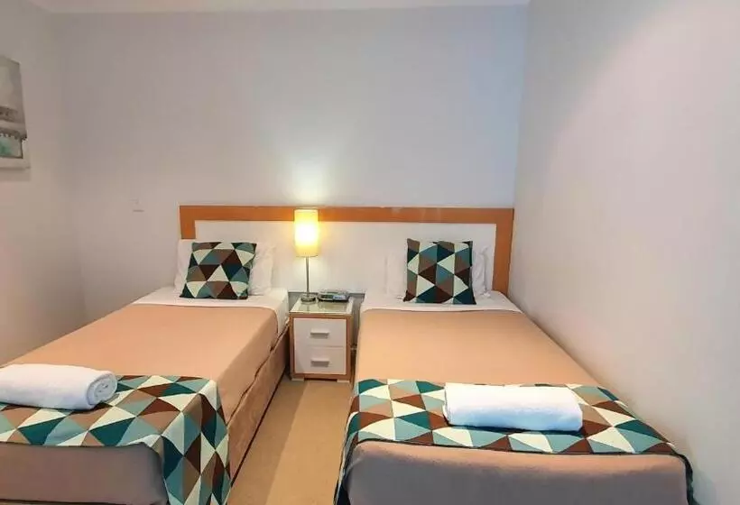 ホテル Koola Beach Apartments Bargara