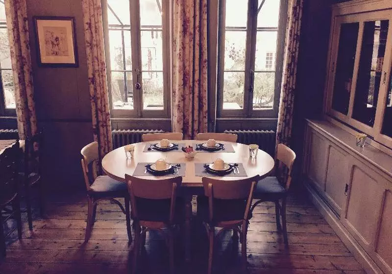 Hotel La Maison Douce