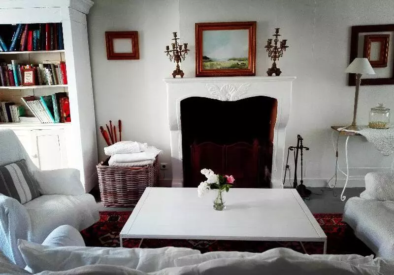 Hotel La Maison Douce