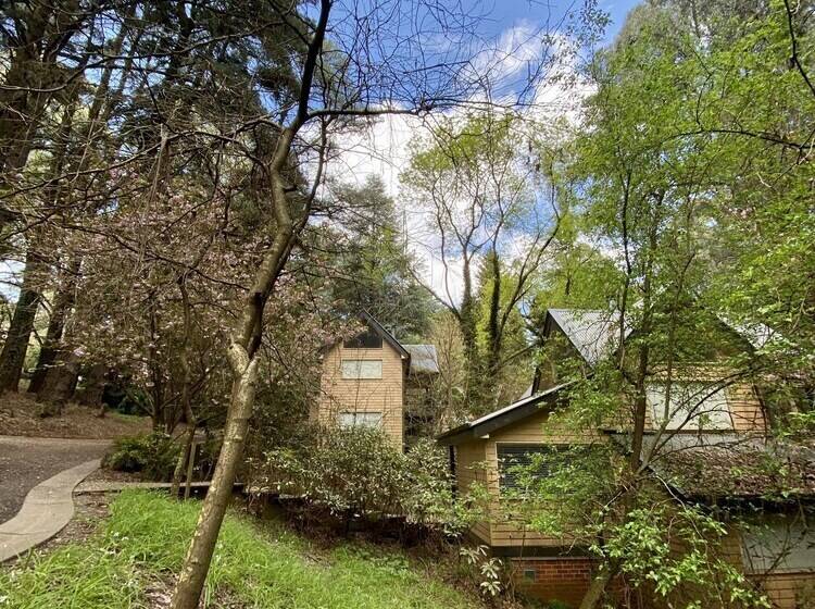 Отель Lochiel Luxury Accommodation