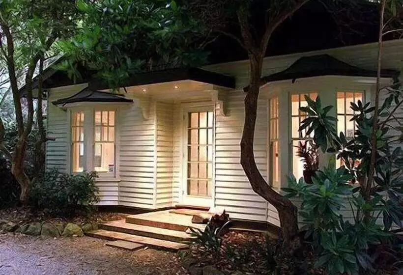 فندق Lochiel Luxury Accommodation