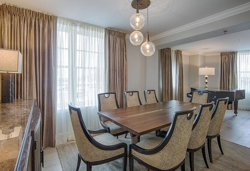 בית מלון כפרי Marriott Syracuse Downtown