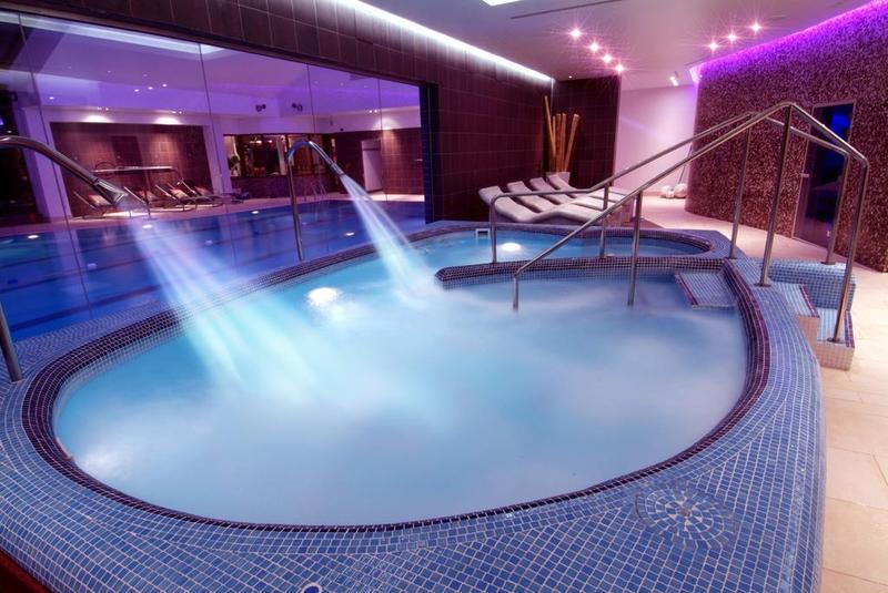 Parklands Hotel & Country Club