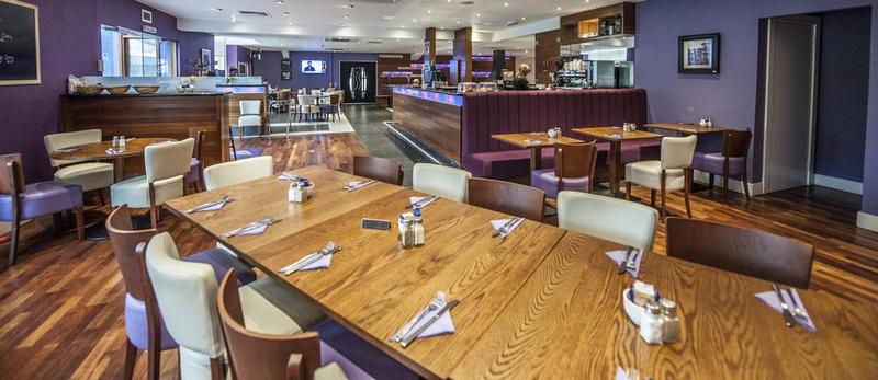 Parklands Hotel & Country Club