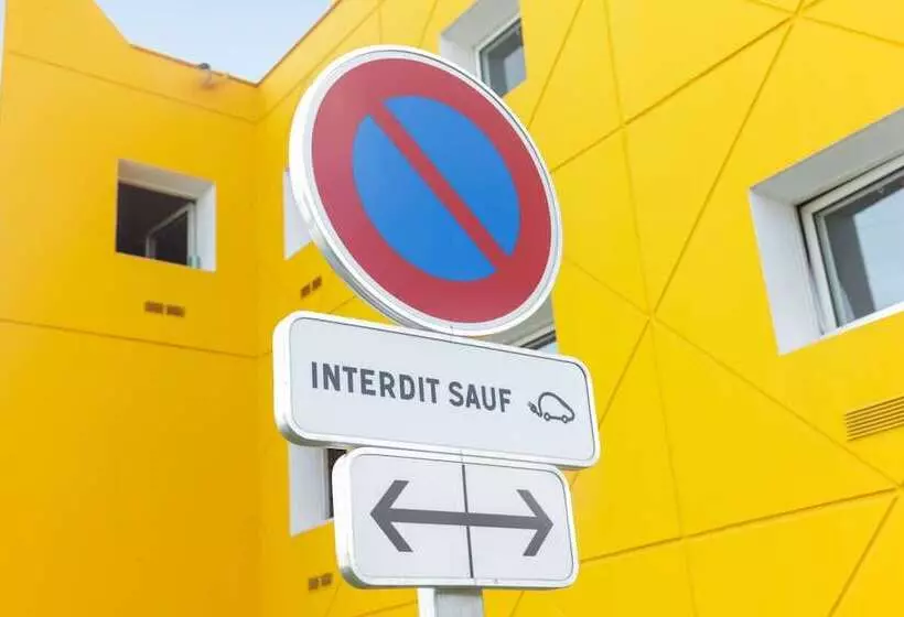 בית מלון כפרי Premiere Classe Angers Est St Barthelemy D Anjou