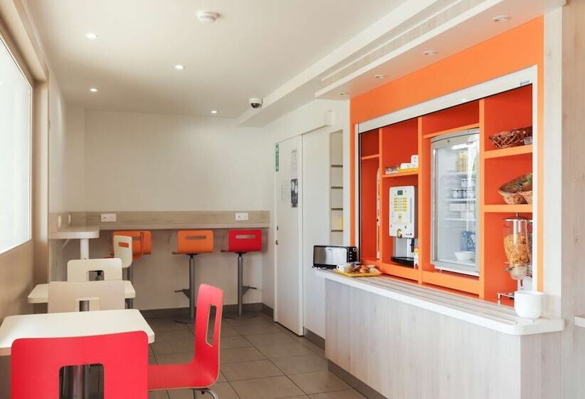 בית מלון כפרי Premiere Classe Angers Est St Barthelemy D Anjou