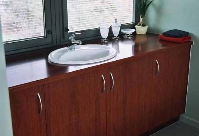 酒店 Red Brier Cottage Accommodation