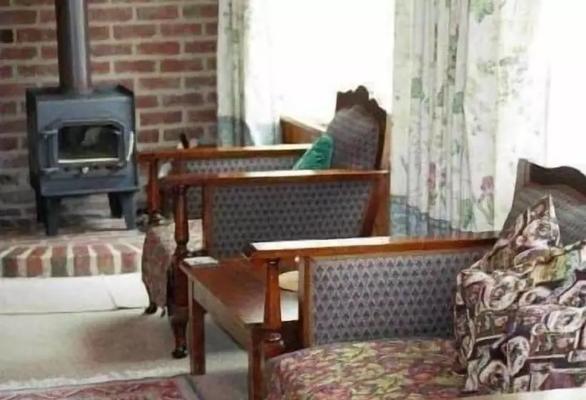 ホテル Red Brier Cottage Accommodation