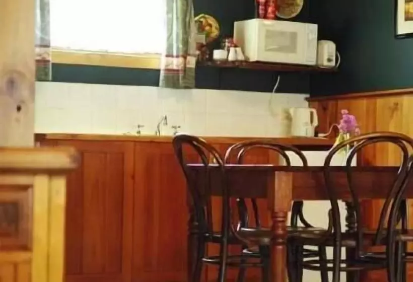 ホテル Red Brier Cottage Accommodation